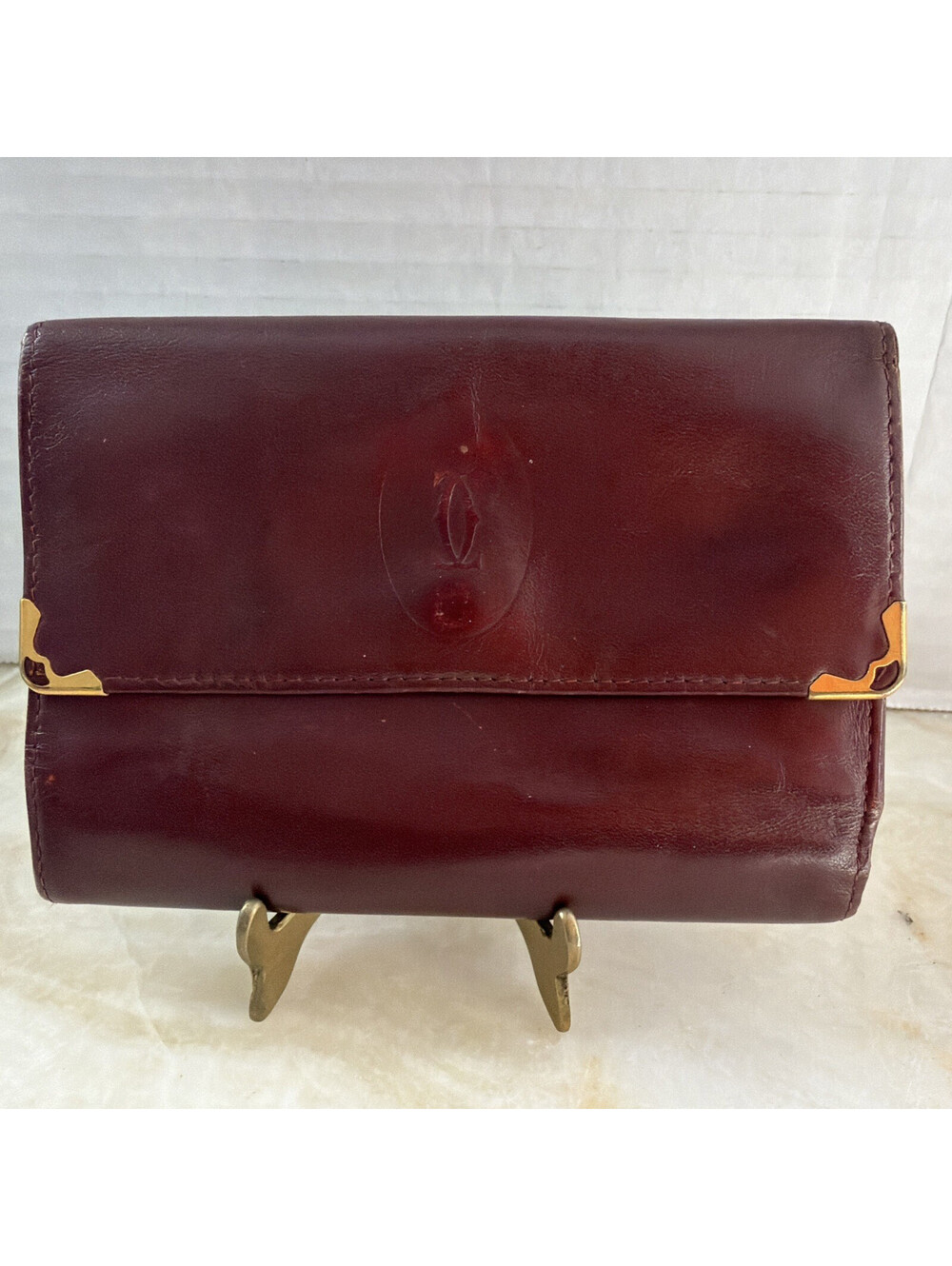Must De Cartier Vintage Trifold Leather Bordeaux Red Wallet Compact Kisslock